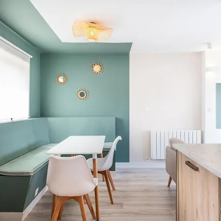 Apartment B10